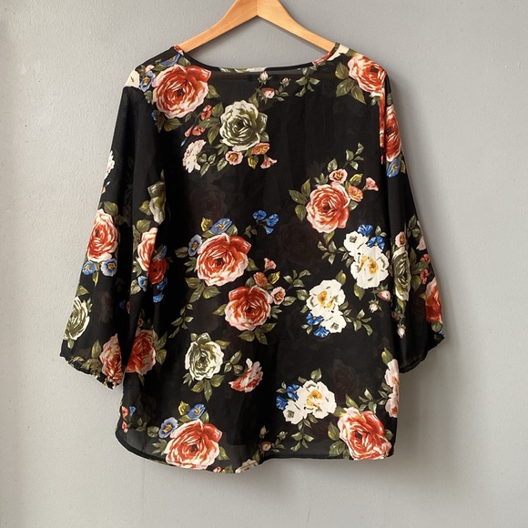 BLack Floral Blouse - Picture 3 of 3
